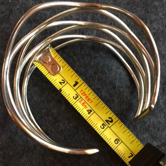 Wire Cuff Bracelet - Picture 4 of 6